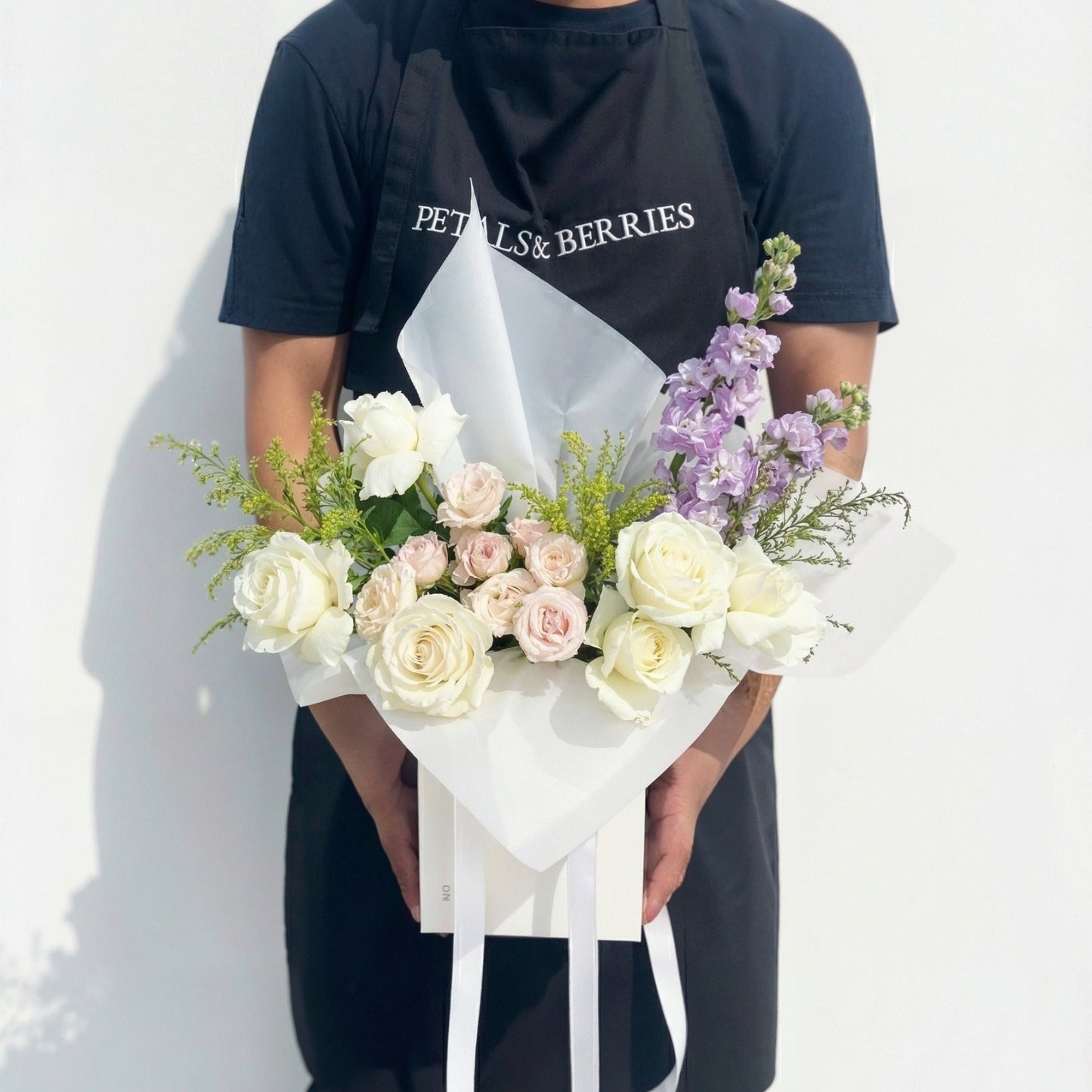 Essence PETALS Bag