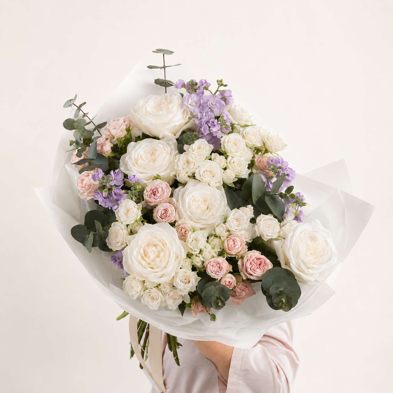 White Majesty Bouquet