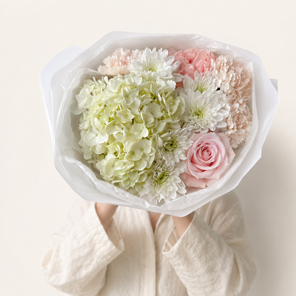 Blush & Ivory Bouquet